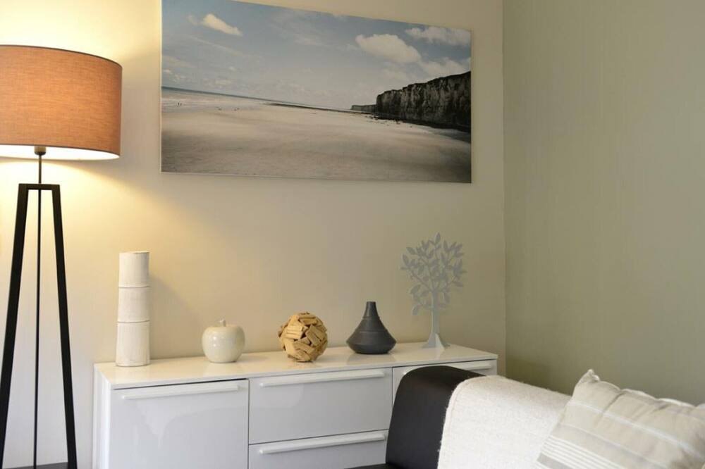 Photo of Bedroom in Houdetot