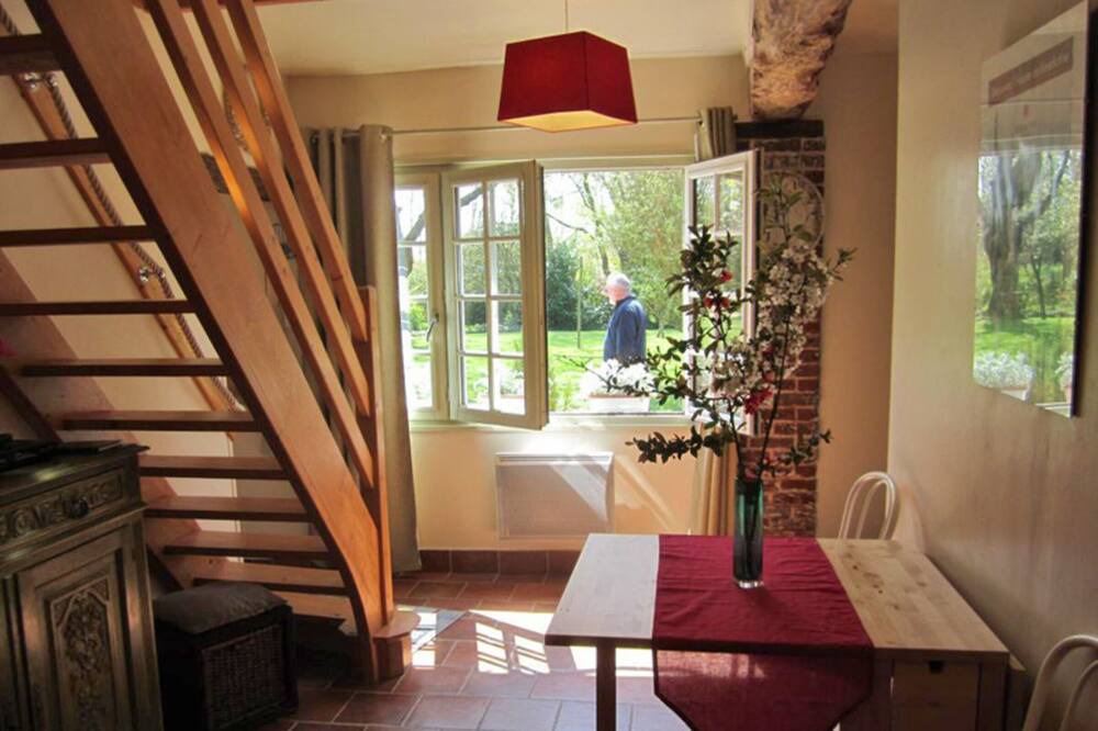 Photo of Livingroom in Riville