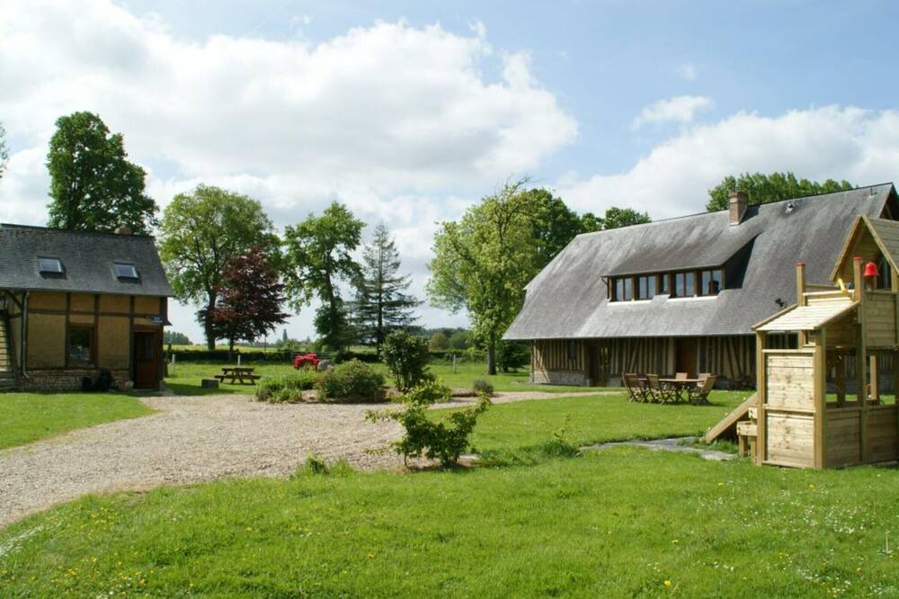 Photo of Outdoor in Fresne-le-Plan