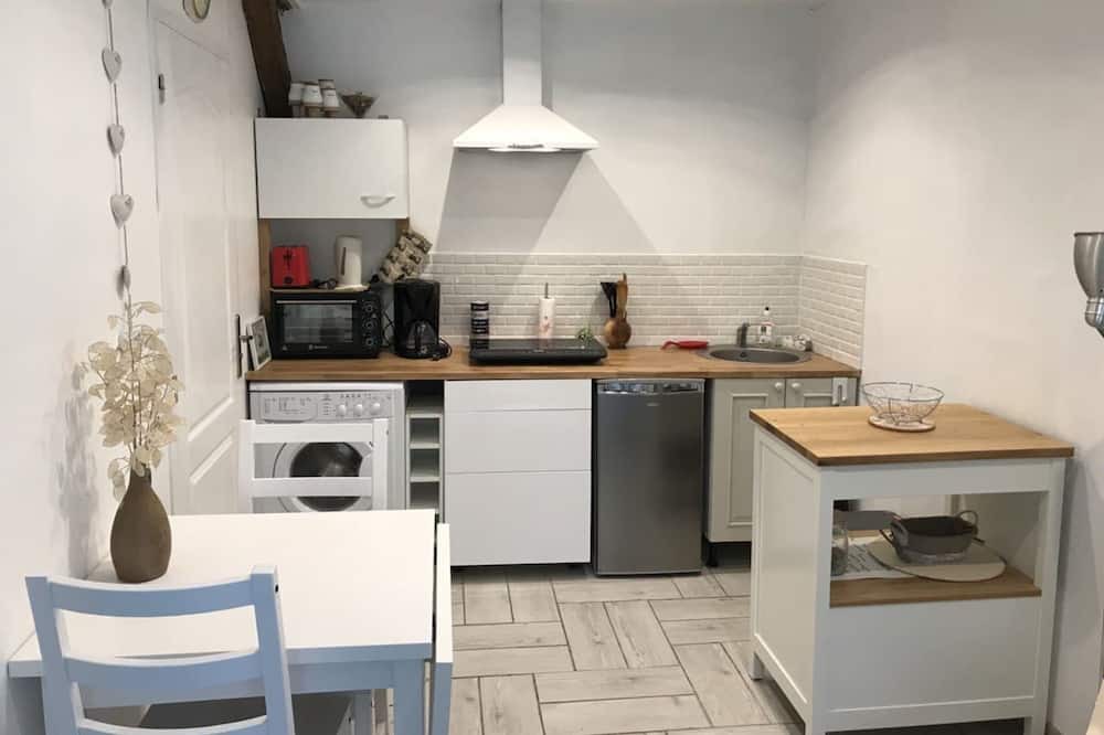 Photo of Kitchen in Avesnes-en-Bray