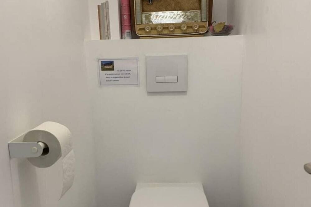Photo of Bathroom in Lammerville