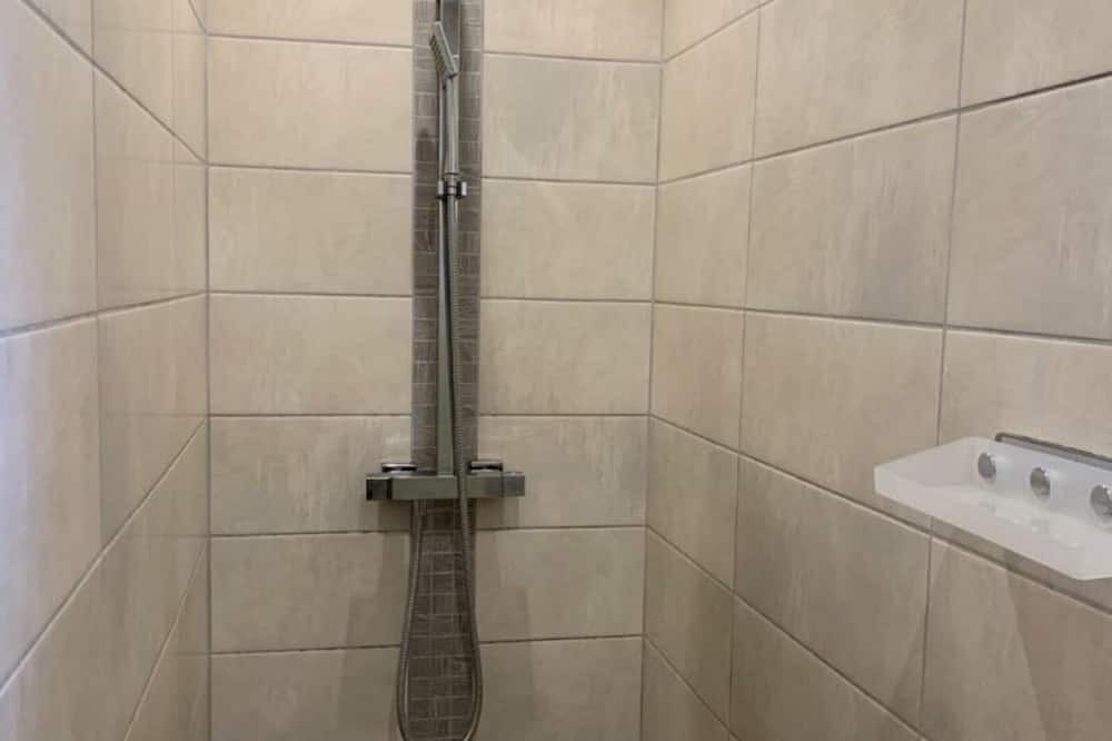 Photo of Bathroom in Lammerville