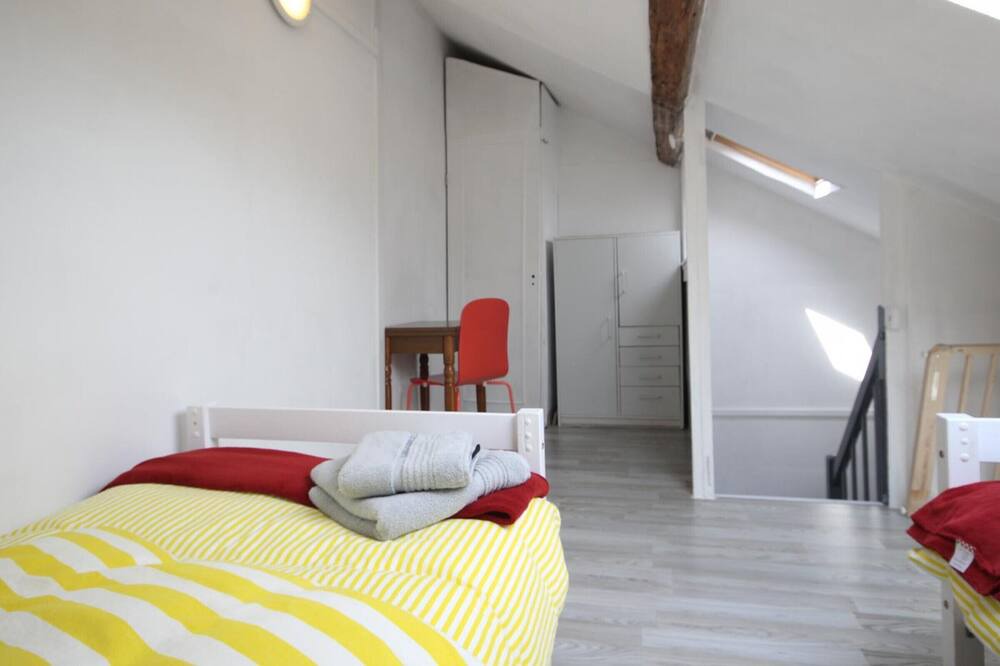 Photo of Bedroom in Fecamp