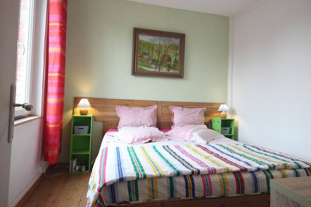 Photo of Bedroom in Fecamp