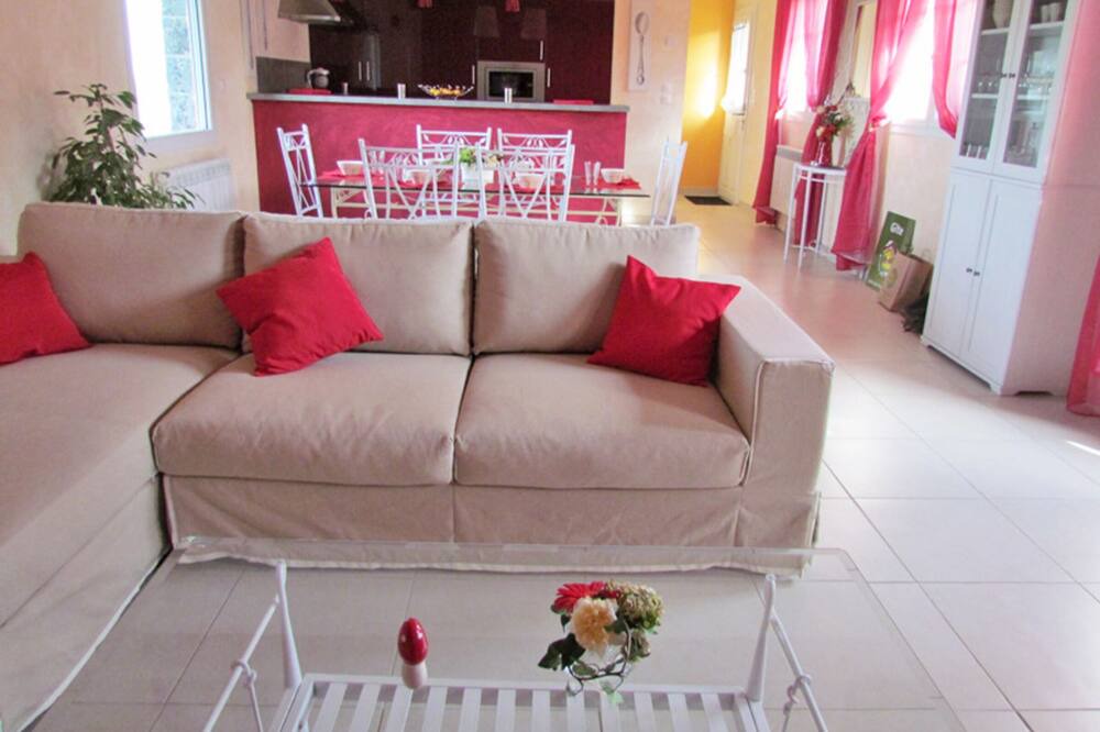 Photo of Livingroom in Blosseville