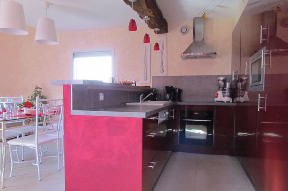Photo of Kitchen in Blosseville