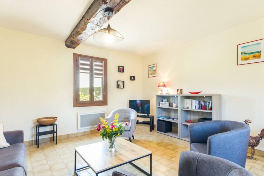 Photo of Livingroom in Massy