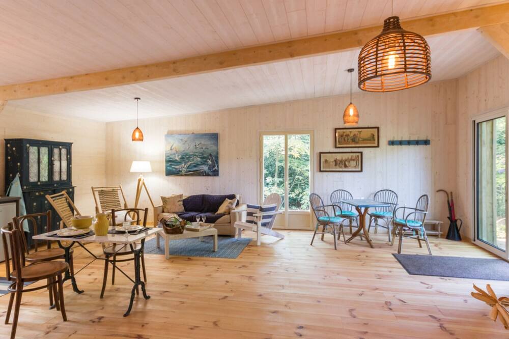 Photo of Livingroom in Sainte-Marguerite-sur-Mer