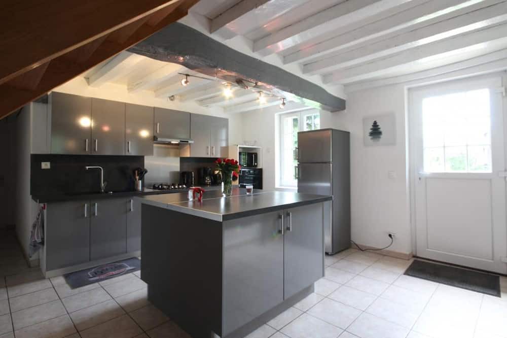 Photo of Kitchen in Fresquiennes