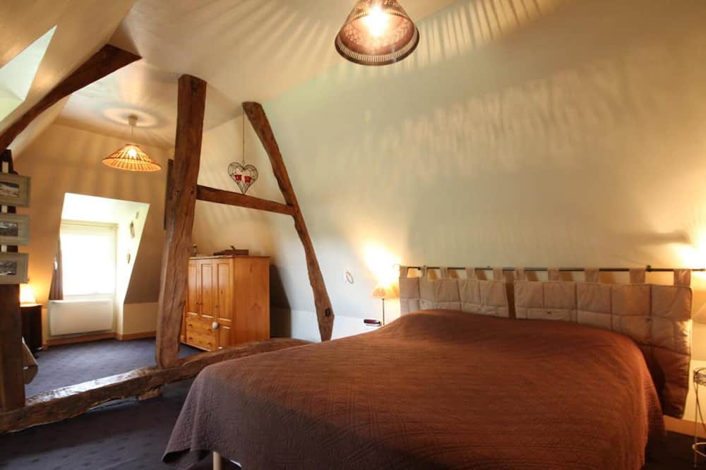 Photo of Bedroom in Fresquiennes