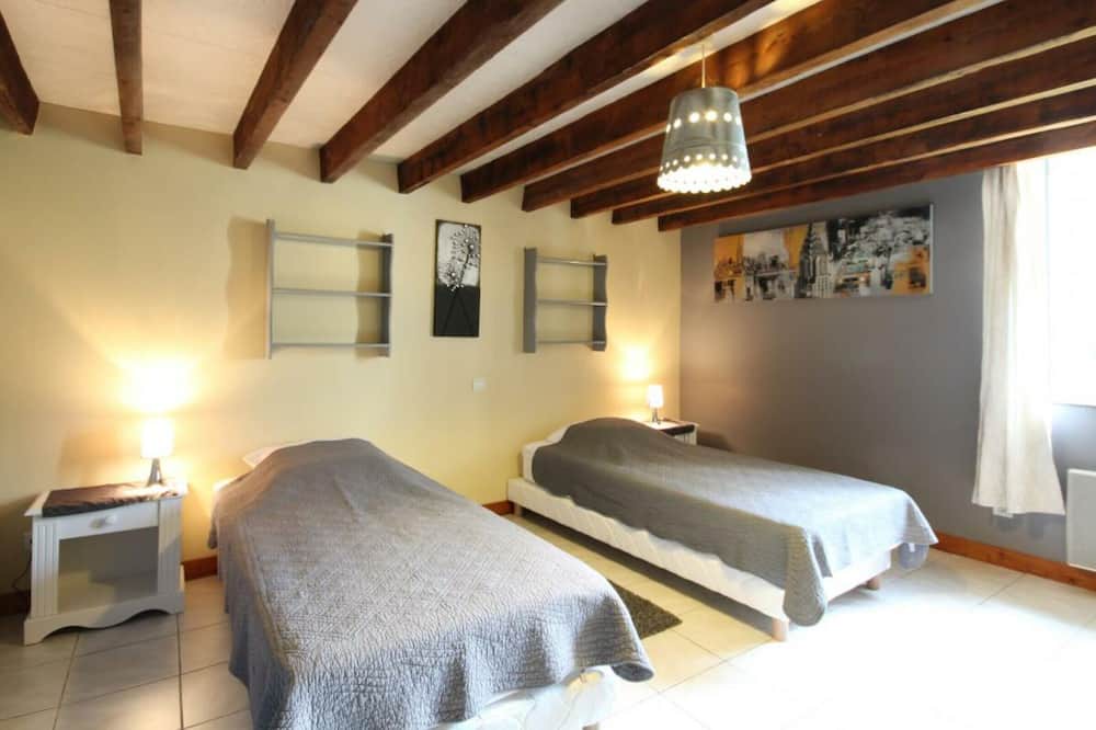 Photo of Bedroom in Fresquiennes
