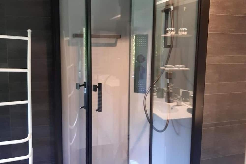 Photo of Bathroom in Fresquiennes