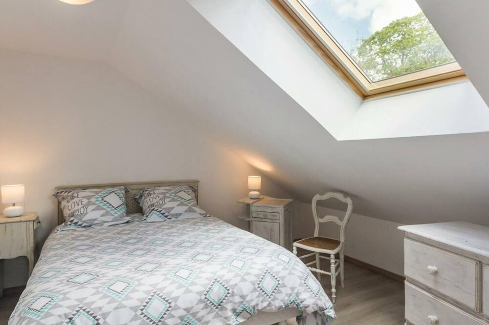 Photo of Bedroom in Criquetot-lʼEsneval