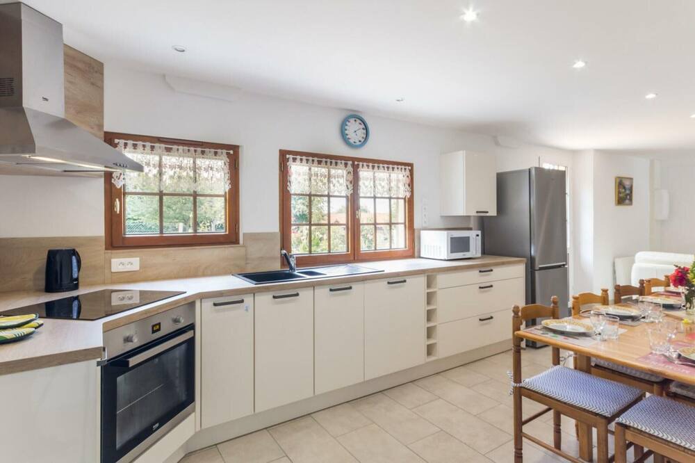 Photo of Kitchen in Criquetot-lʼEsneval