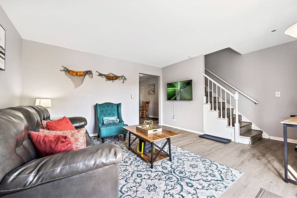 Photo of Livingroom in Yorkville