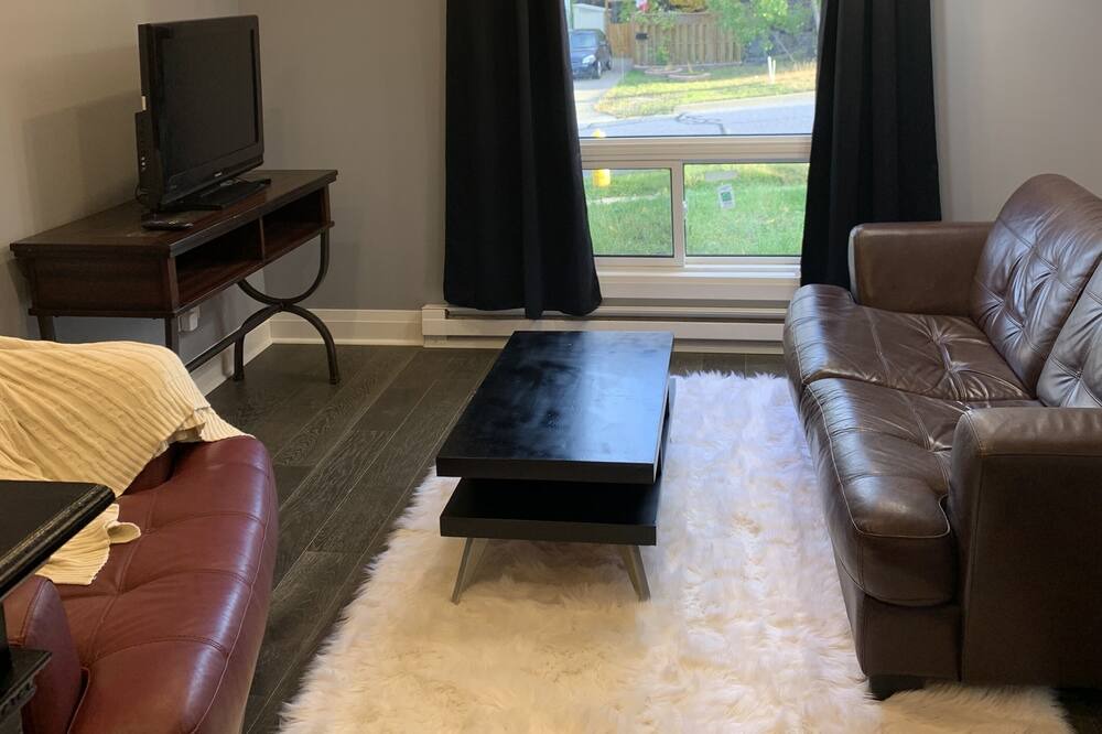 Photo of Livingroom in Elliot Lake