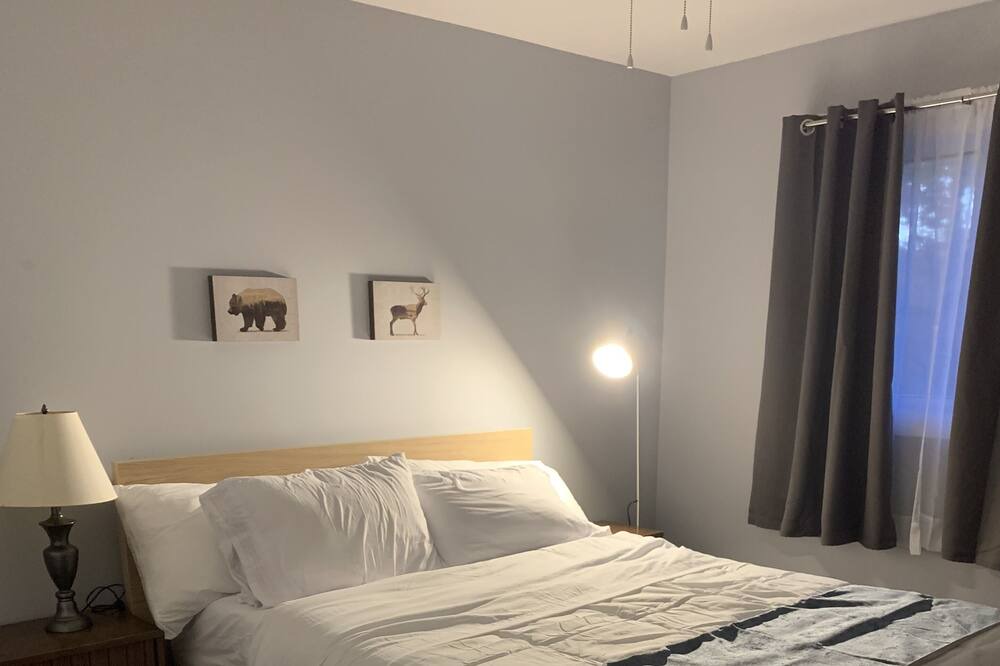 Photo of Bedroom in Elliot Lake
