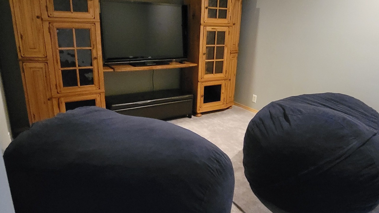 Photo of Others in Monitor