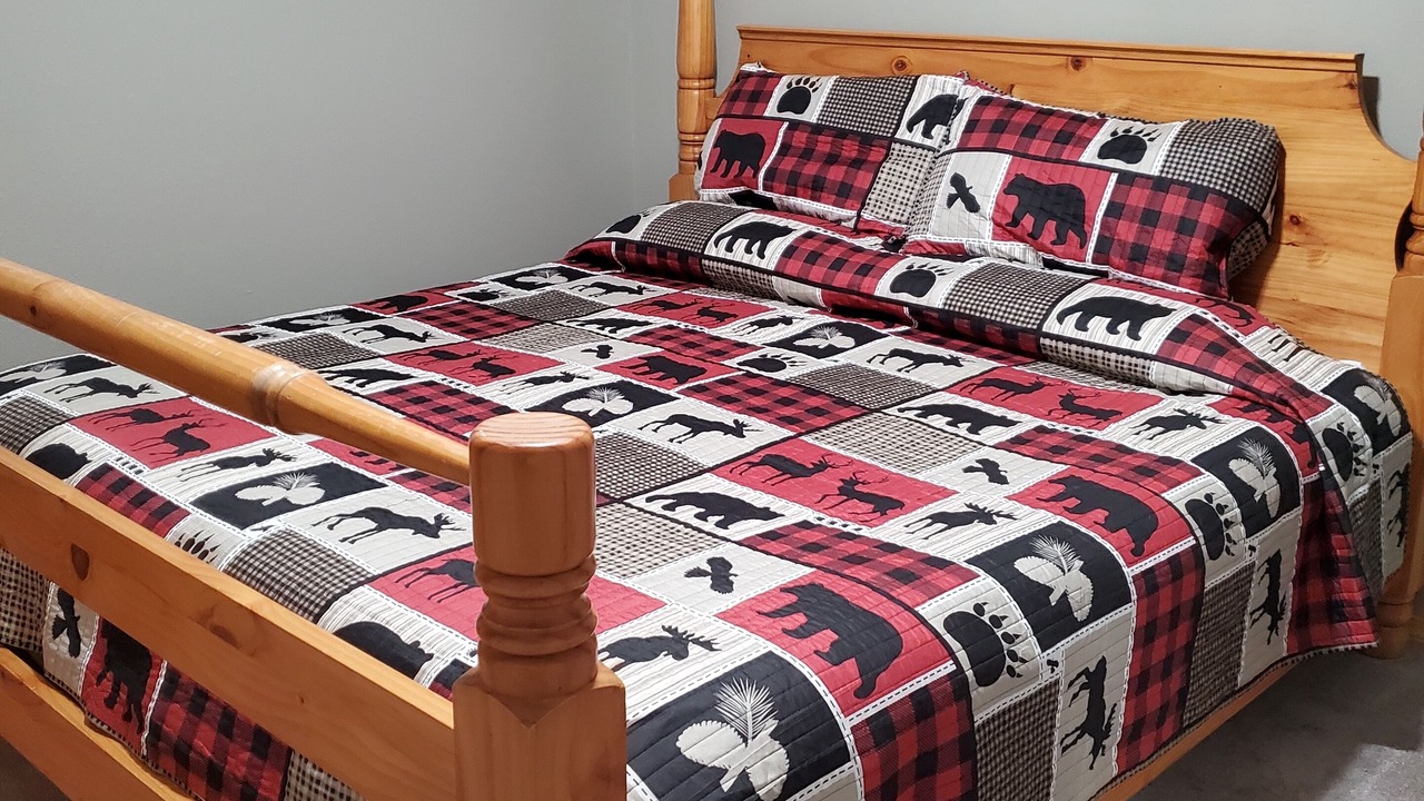 Photo of Others in Monitor