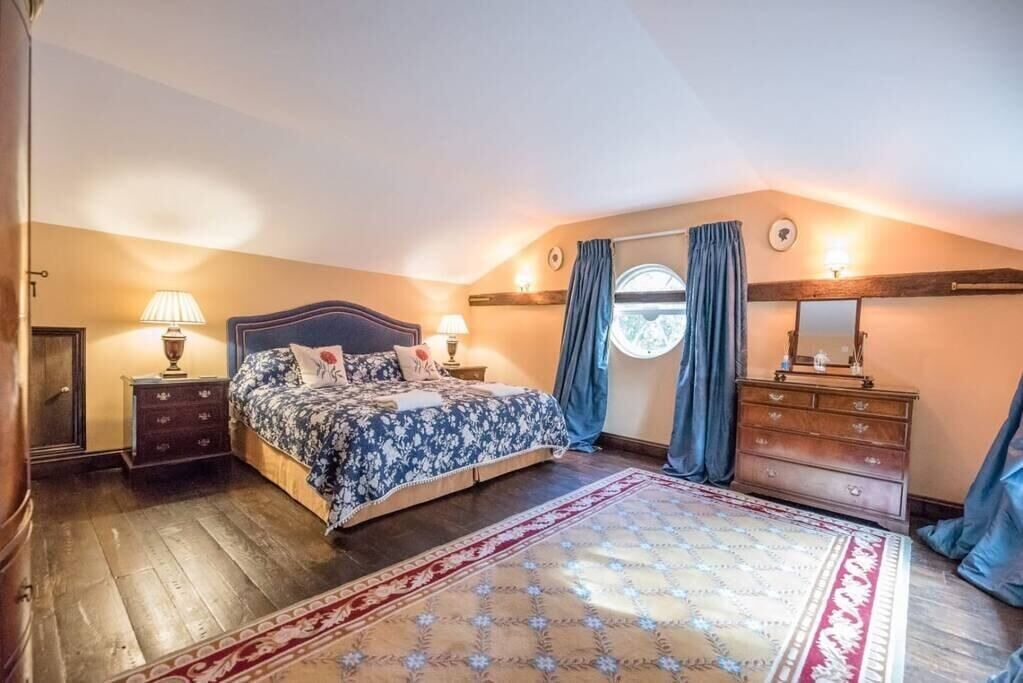 Photo of Others in Clare