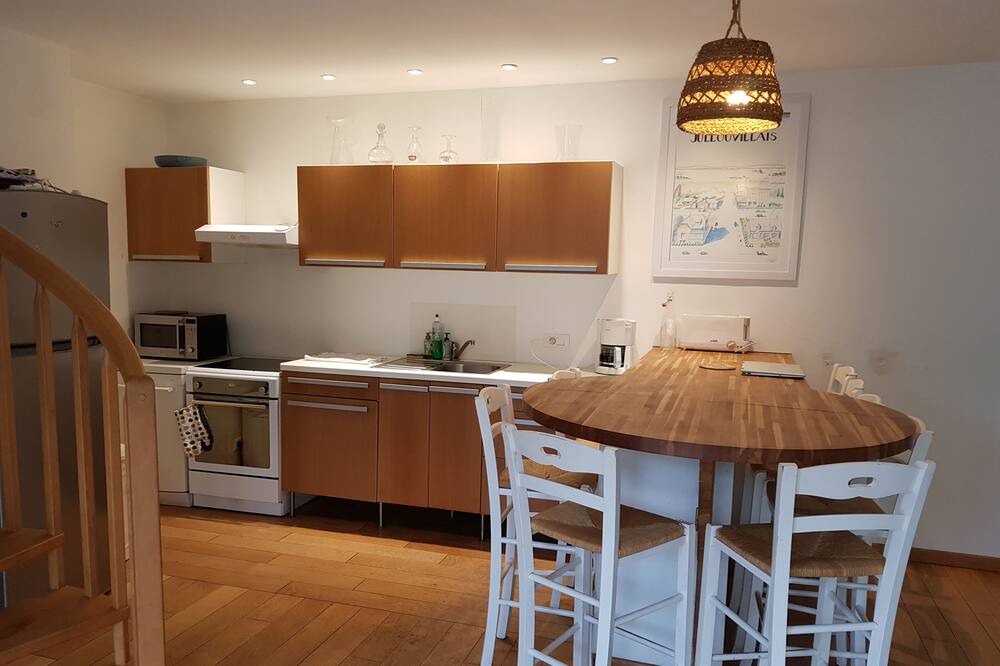 Photo of Kitchen in Jullouville-les-Pins