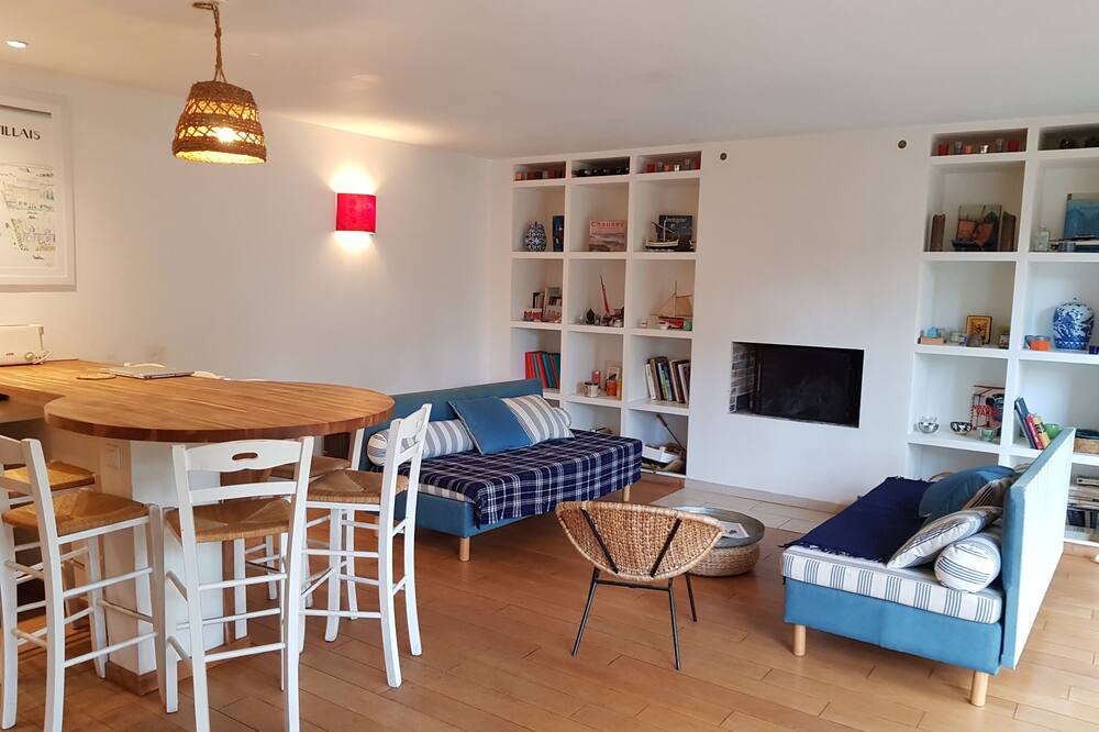 Photo of Livingroom in Jullouville-les-Pins