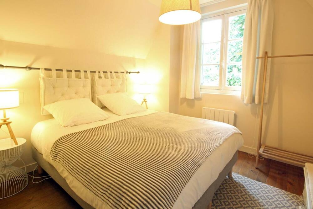 Photo of Bedroom in Bourville