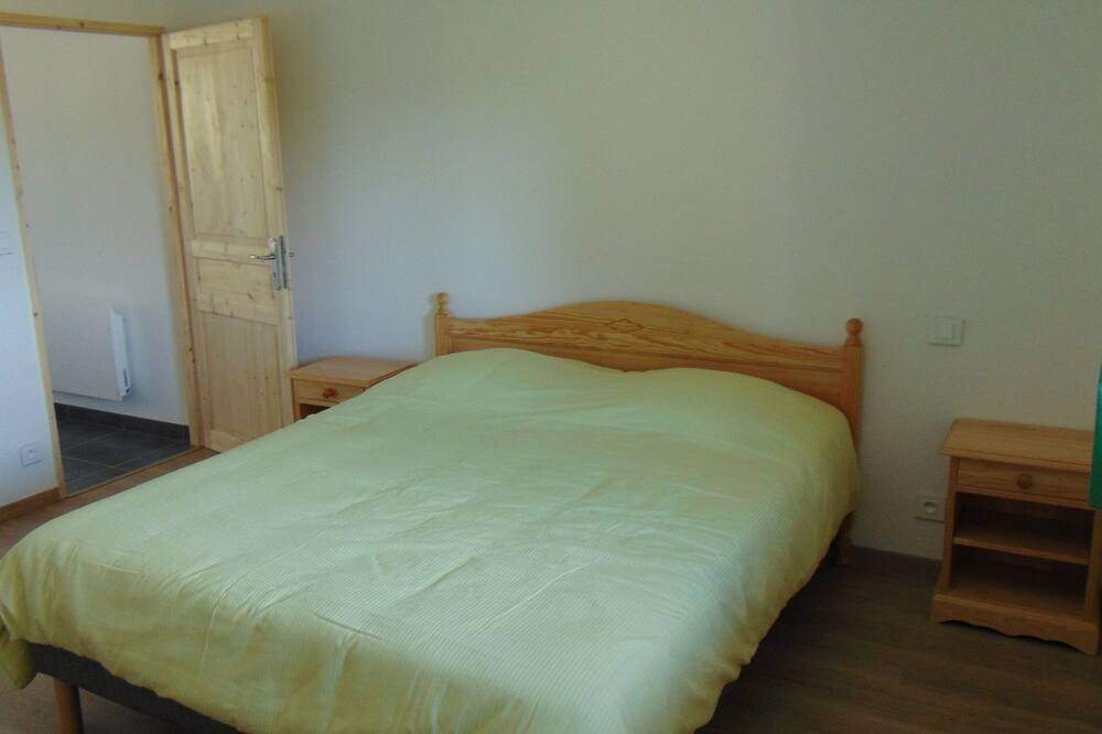 Photo of Bedroom in Belmont-sur-Buttant