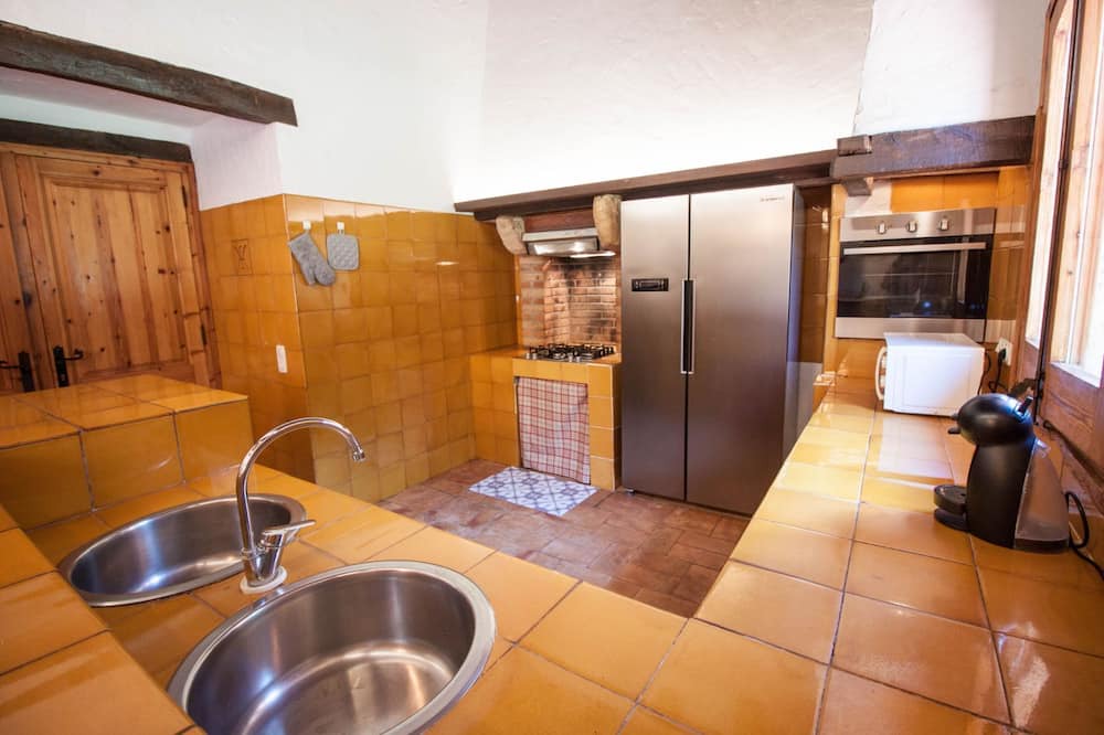 Photo of Kitchen in Serinya