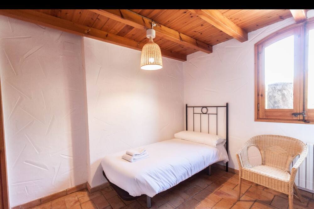 Photo of Bedroom in Serinya