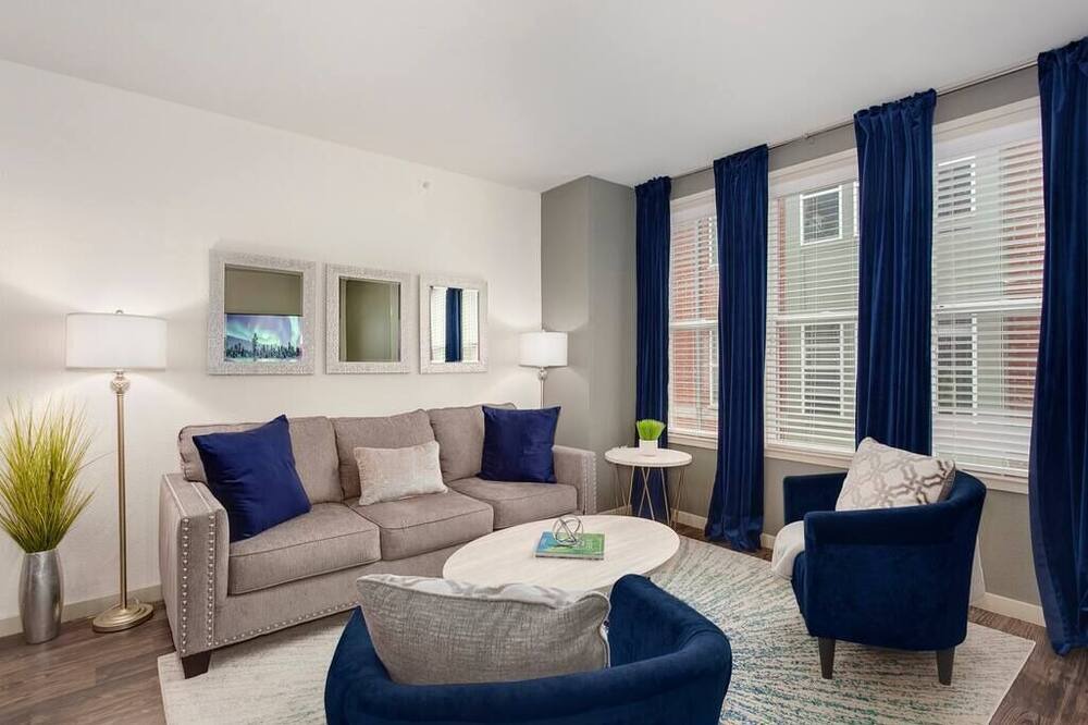 Photo of Bedroom in Downtown
