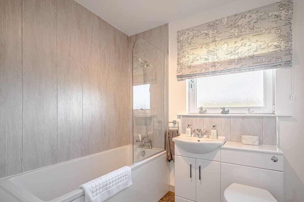 Photo of Bathroom in Portpatrick