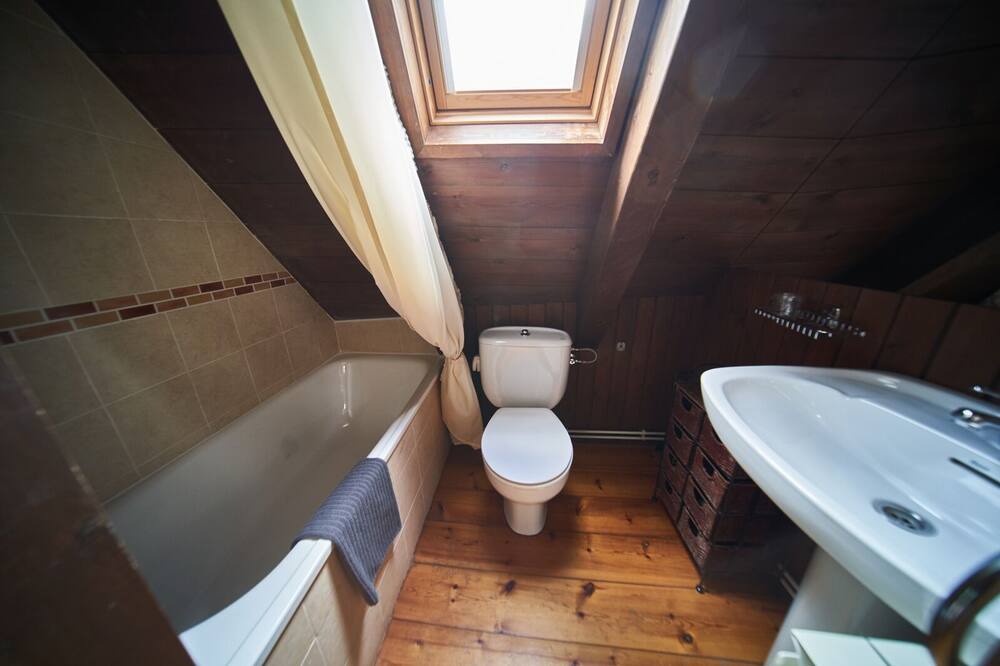Photo of Bathroom in Gausach