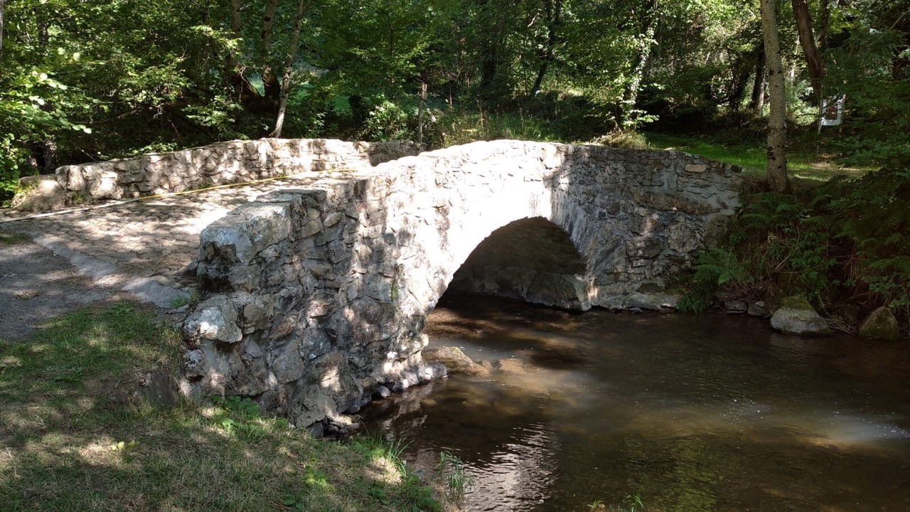 Photo of Outdoor in Nages