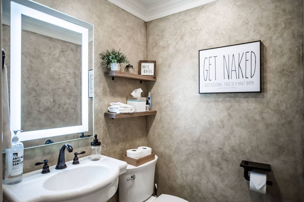 Photo of Bathroom in Thomaston