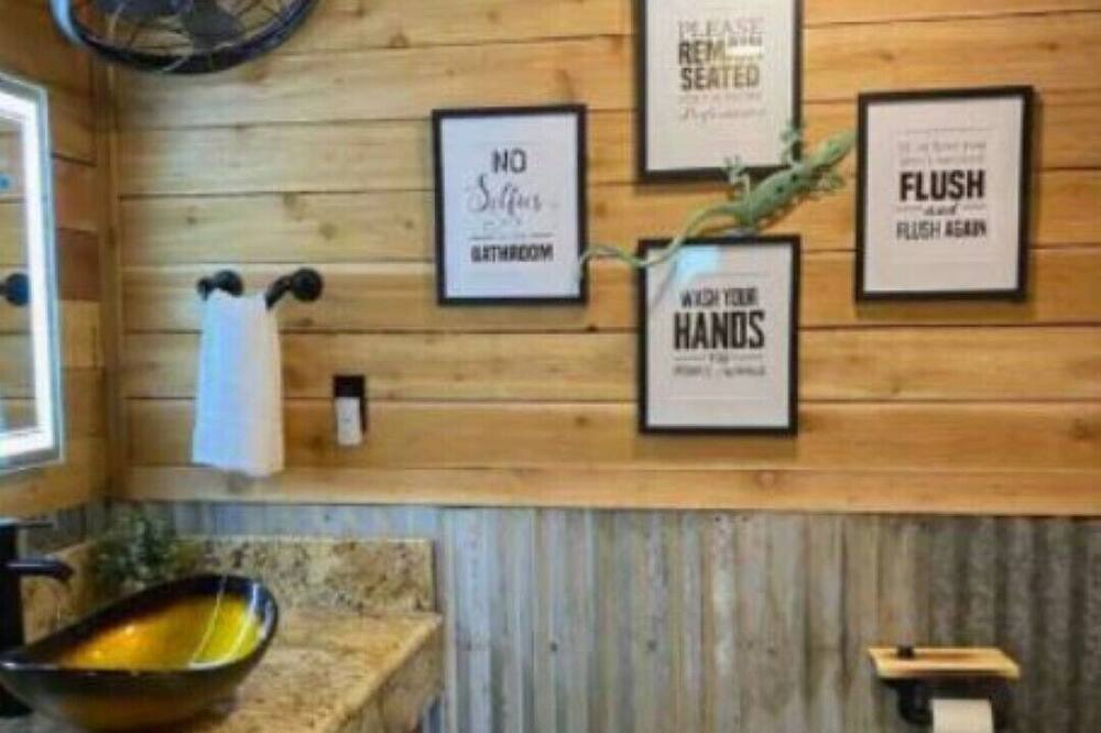 Photo of Bedroom in Thomaston