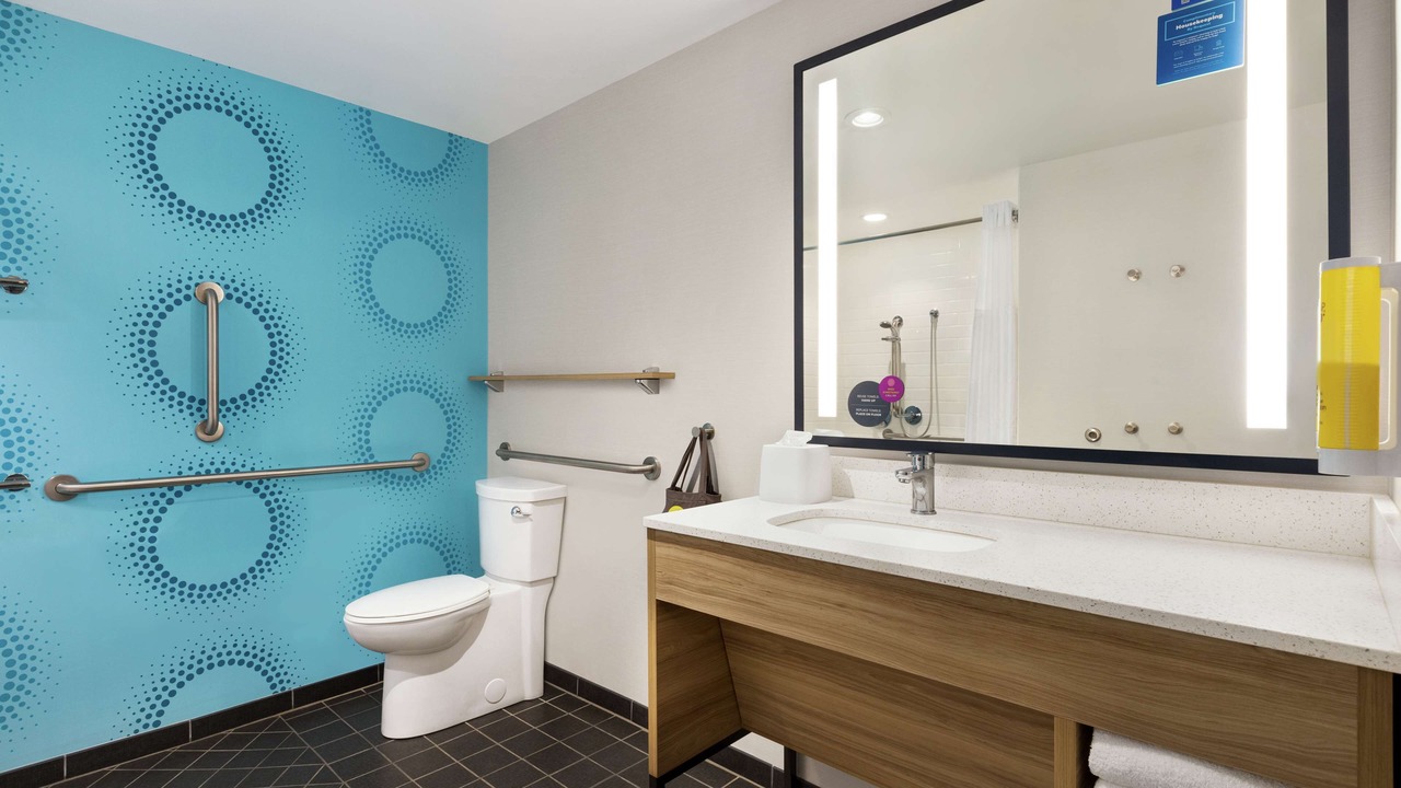 Photo of Bathroom in Ringgold