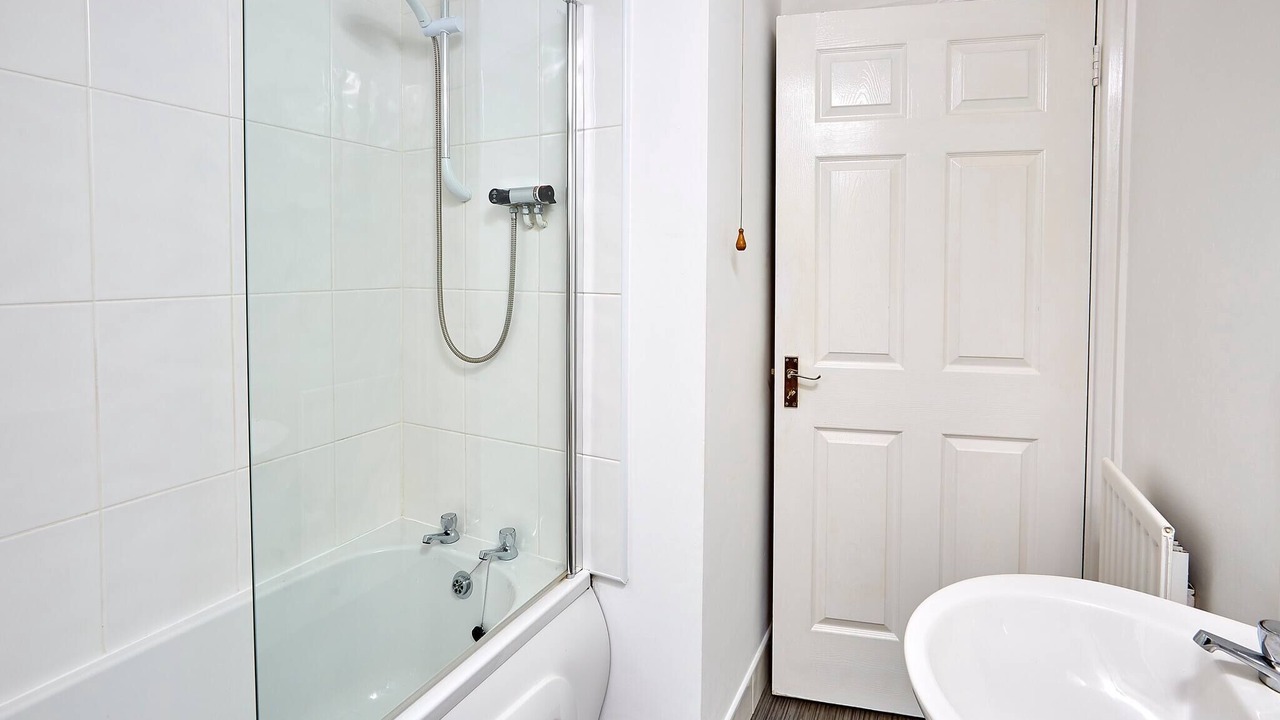 Photo of Bathroom in Dadlington