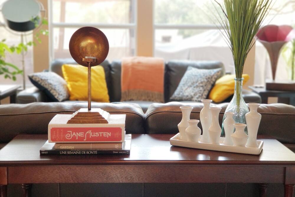 Photo of Livingroom in Shady Hollow