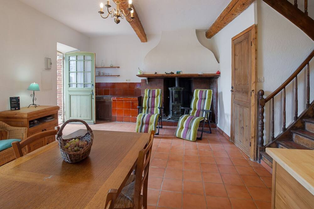 Photo of Livingroom in Tautavel