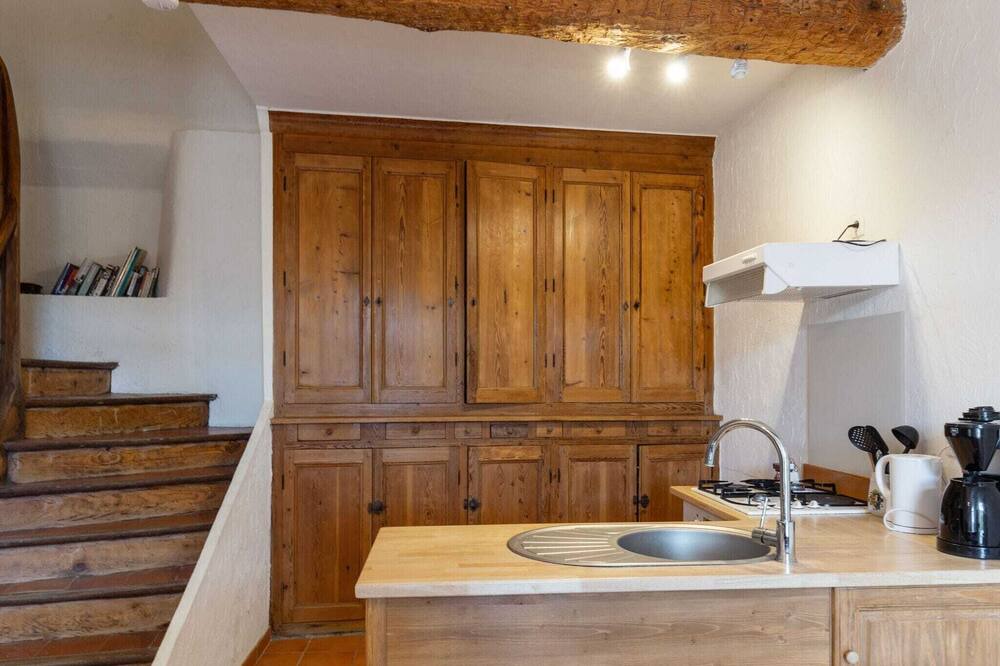 Photo of Kitchen in Tautavel