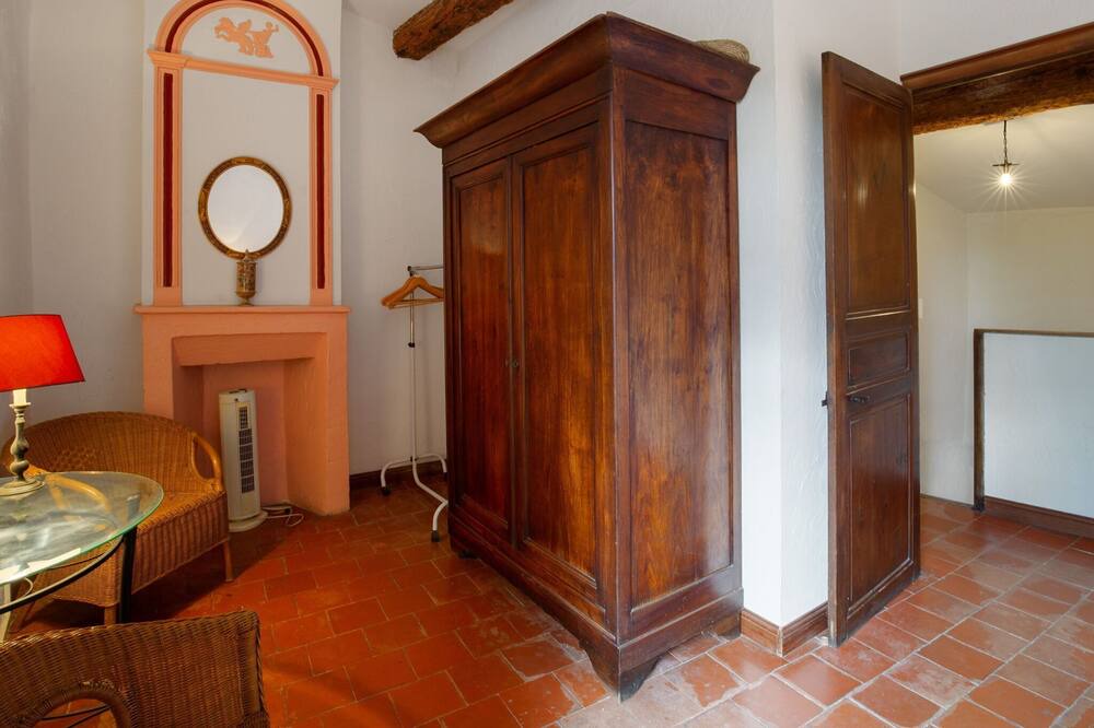 Photo of Bedroom in Tautavel
