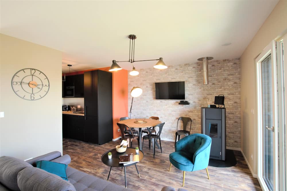 Photo of Livingroom in Magnant