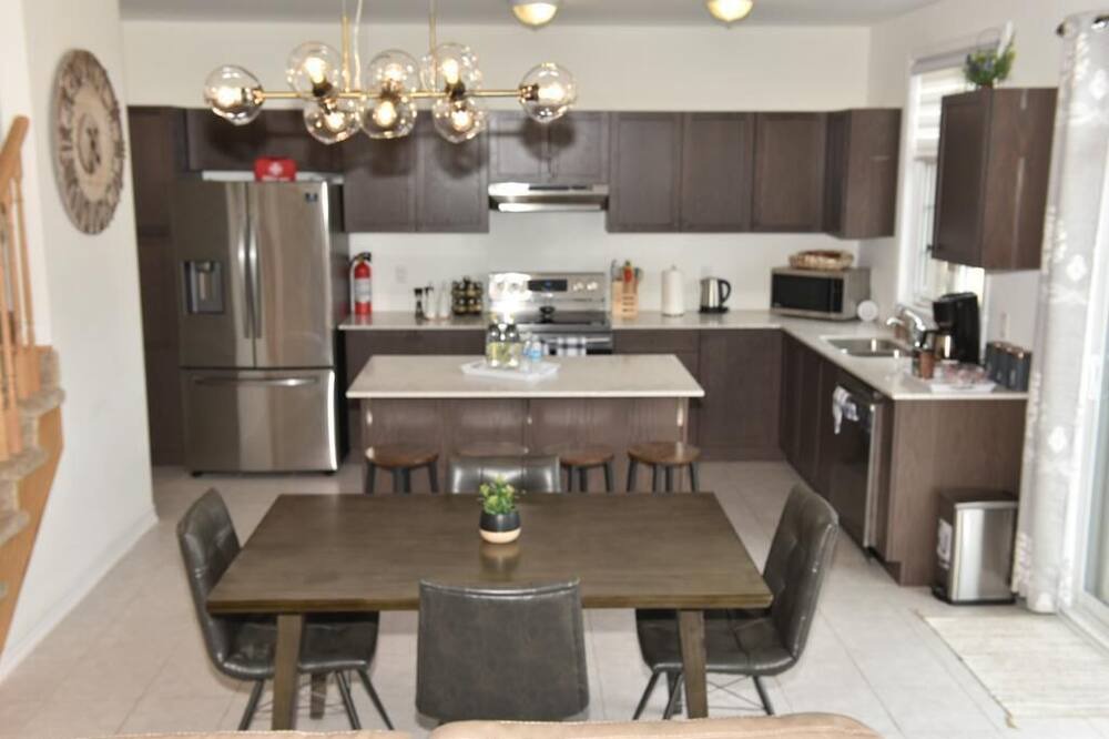 Photo of Kitchen in Carrying Place