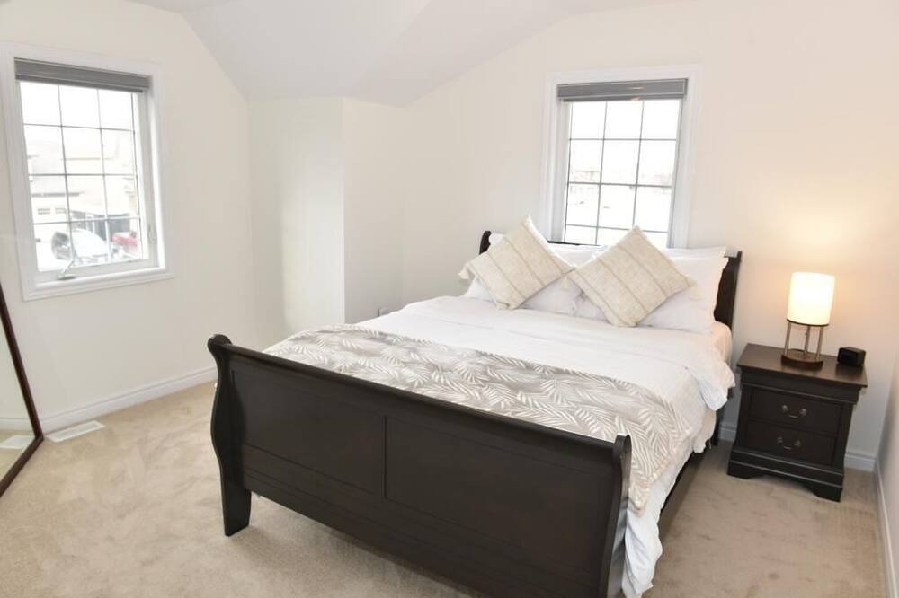 Photo of Bedroom in Carrying Place