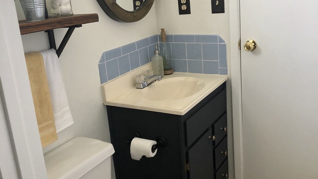 Photo of Bathroom in Elgin
