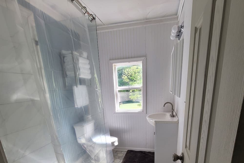 Photo of Bathroom in Lexington