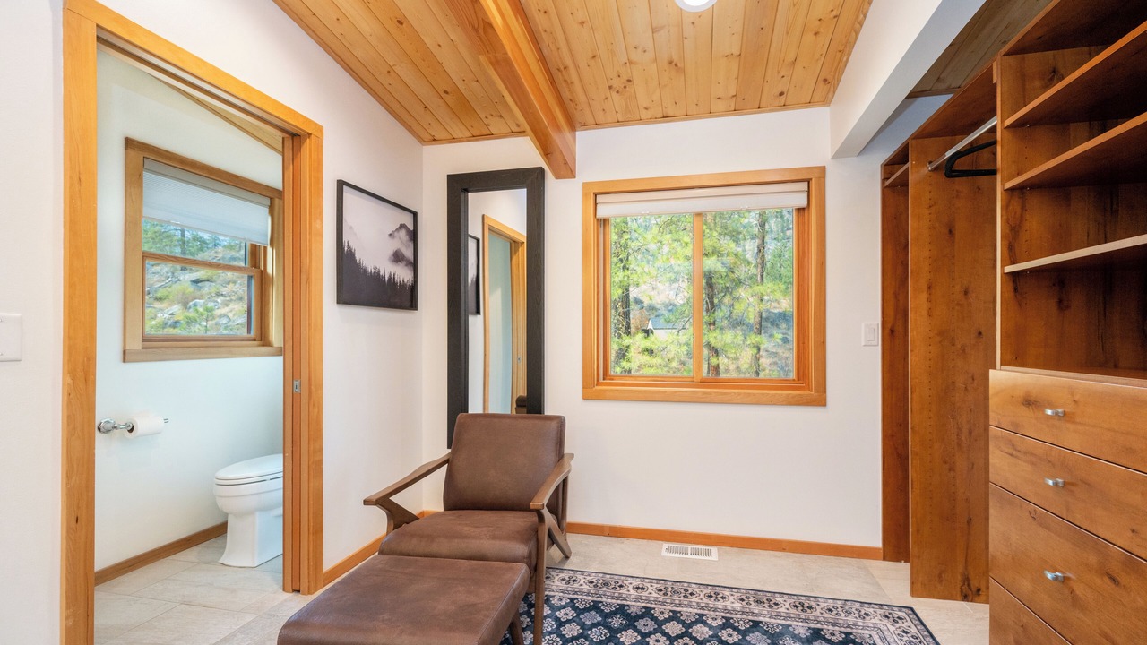 Photo of Bathroom in Leavenworth