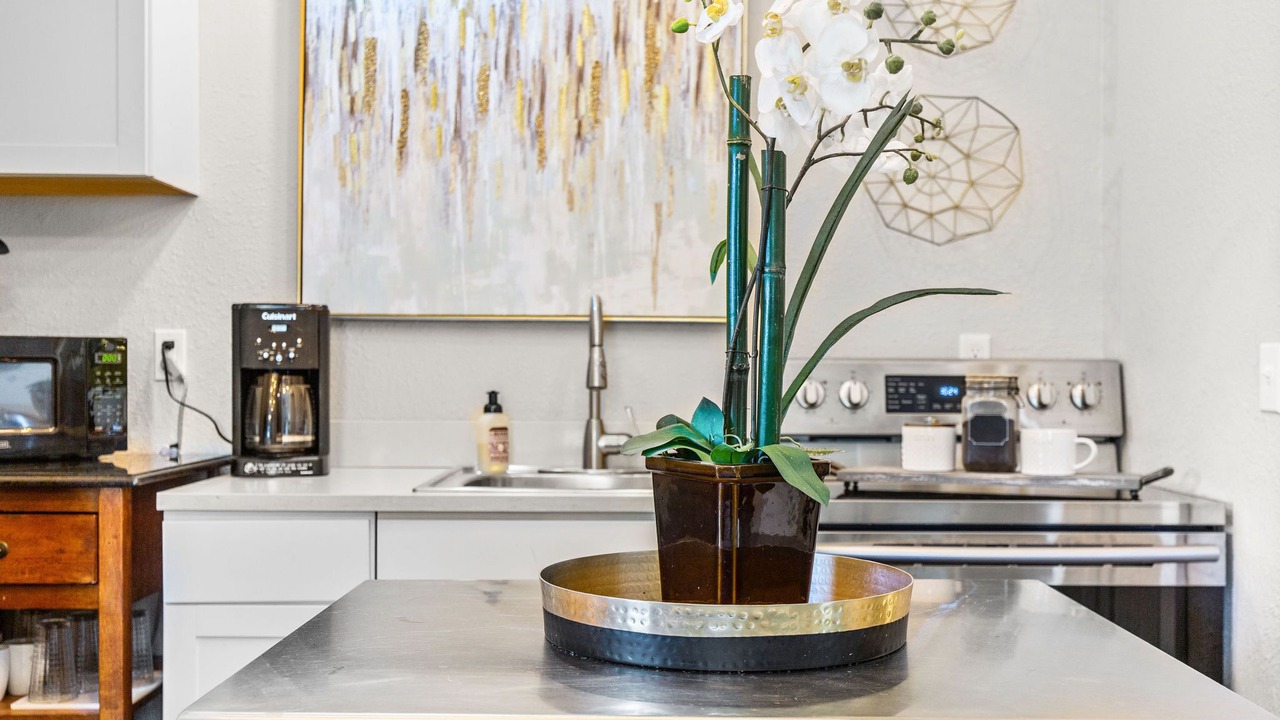 Photo of Kitchen in Sayles Blvd. Area