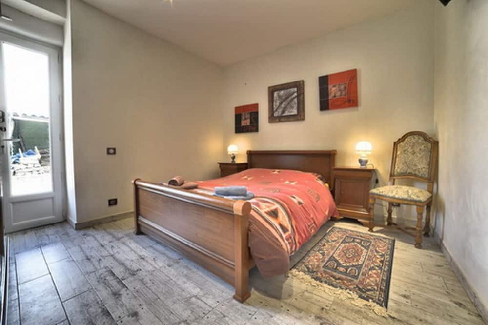 Photo of Bedroom in Lorignac